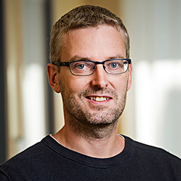 Peter Bengtsson, Distributionsansvarig