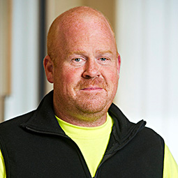 Jan Helge, Elmontör