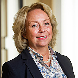 Marie-Louise Hellström, Ekonomichef